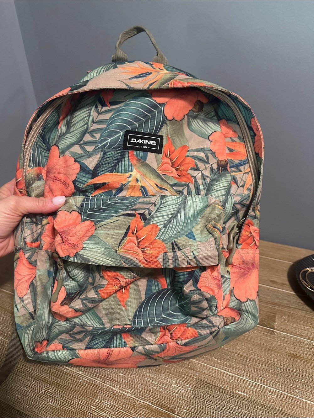 Dakine Floral Leaf Print Backpack in Olive and Coral